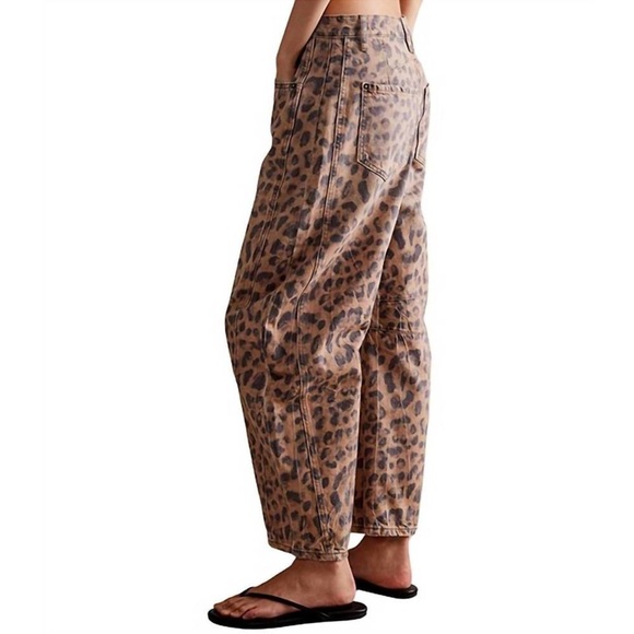 28 LONG We The Free People Good Luck Printed Barrel Jeans Cheetah Leopard Animal - Picture 10 of 13